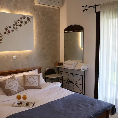 Miterra Cozy Apartments Andritsaina Exterior photo