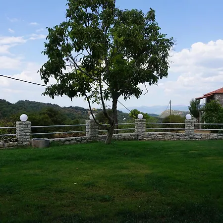 Miterra Cozy Apartments Andritsaina Exterior photo
