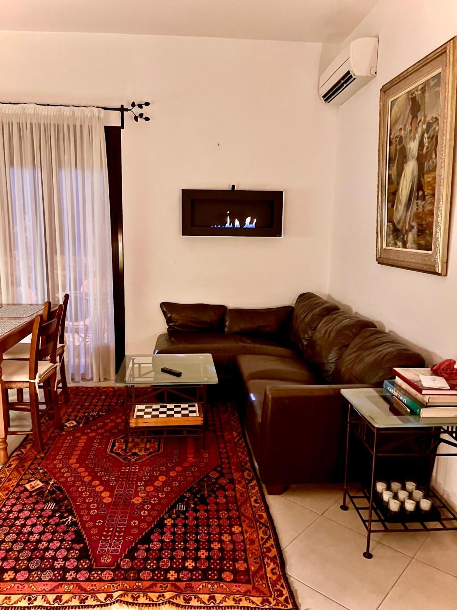 Miterra Cozy Apartment Andritsaina